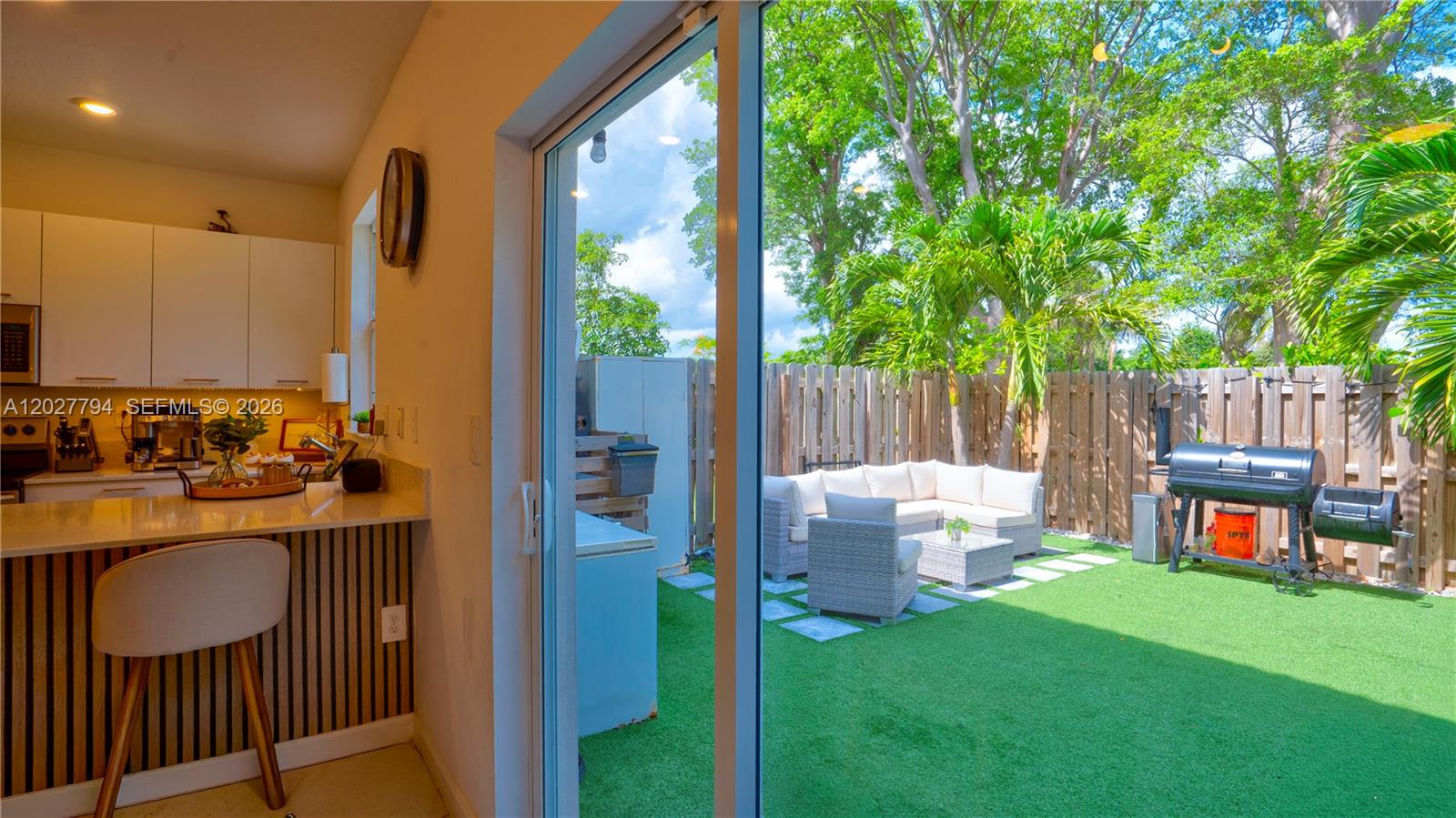 A12027794 Property Photo 17