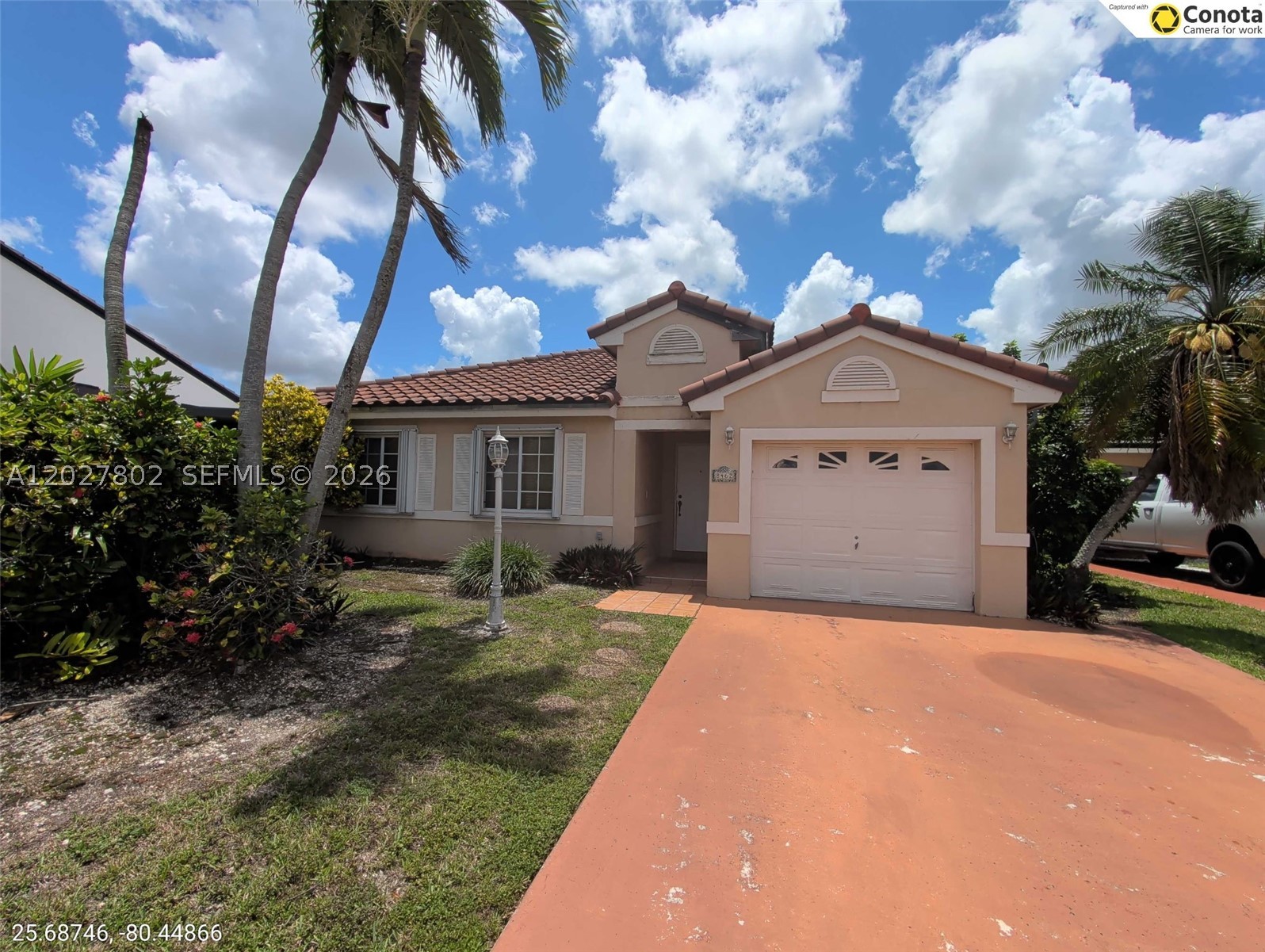 8462 Sw 158th Ct Property Photo 2