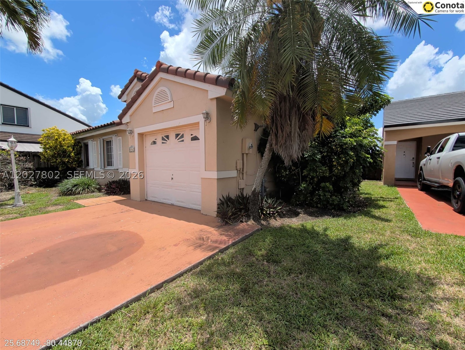 8462 Sw 158th Ct Property Photo 4