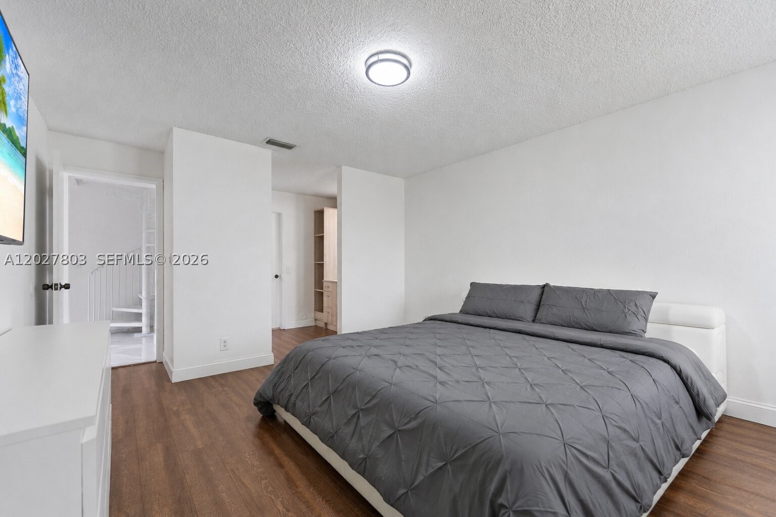 15723 Woodgate Pl E Property Photo 21