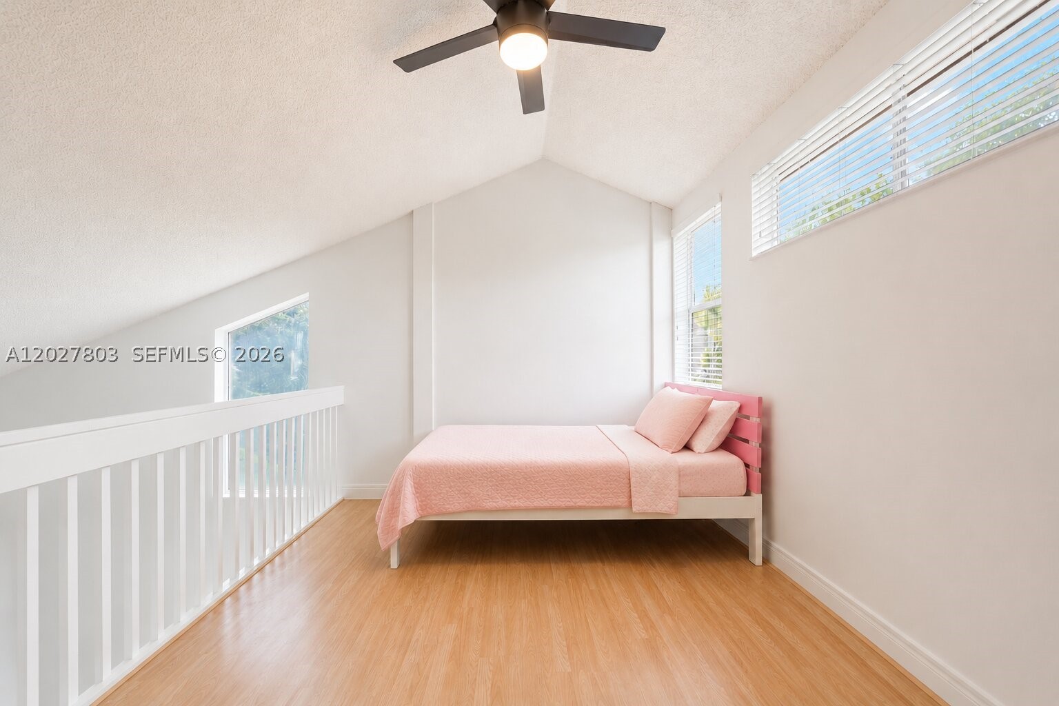 15723 Woodgate Pl E Property Photo 27