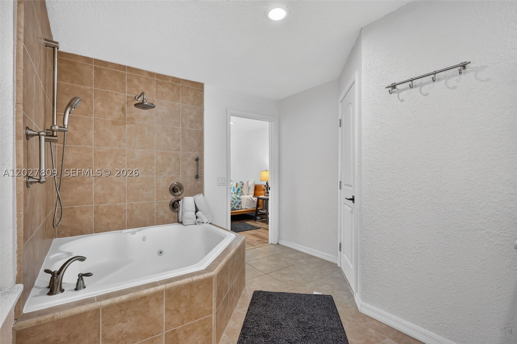 1023 Se 7th St Property Photo 39