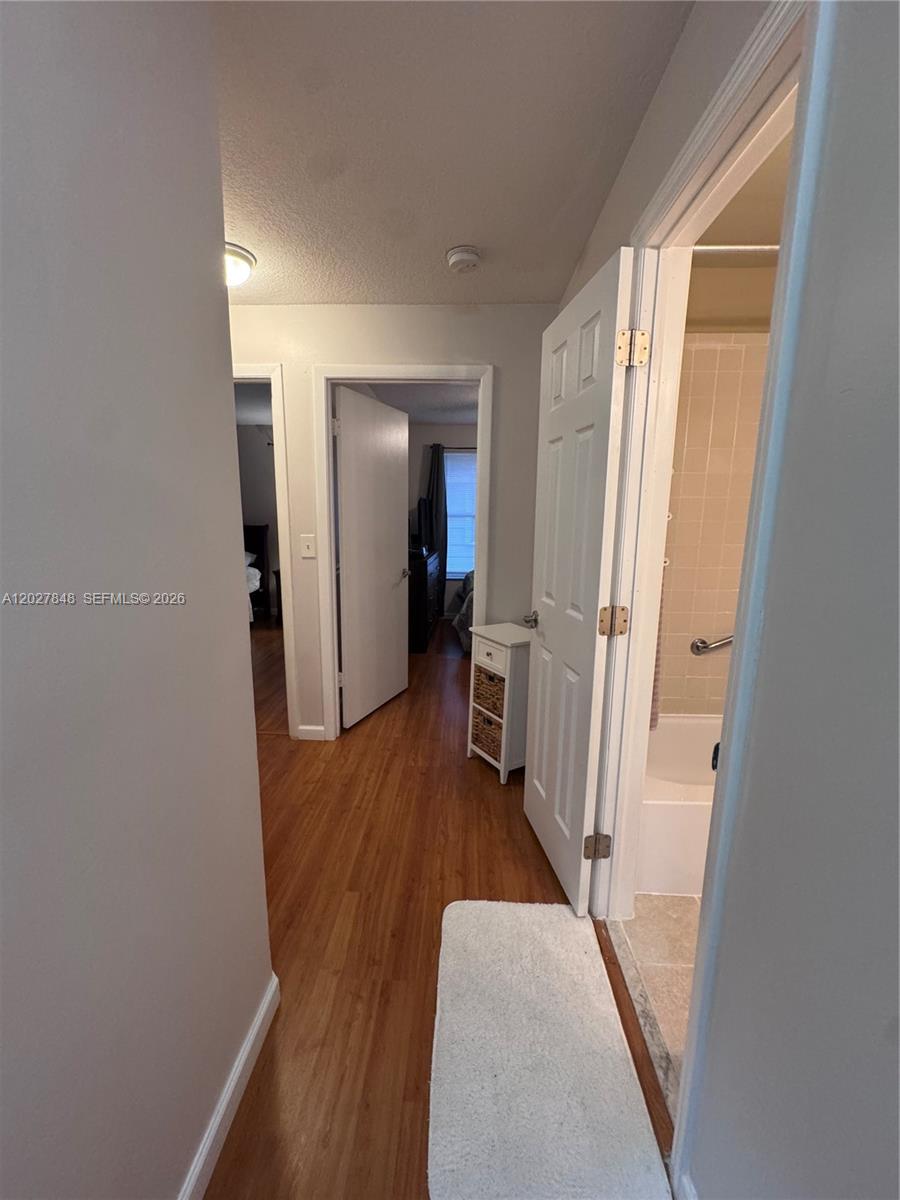 12204 Nw 36th Pl Property Photo 21