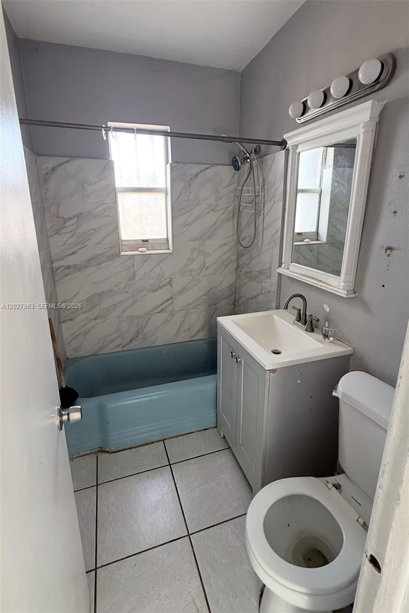 544 Nw 10th St Property Photo 11