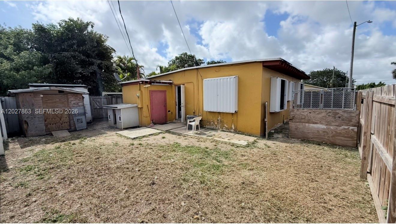 544 Nw 10th St Property Photo 14