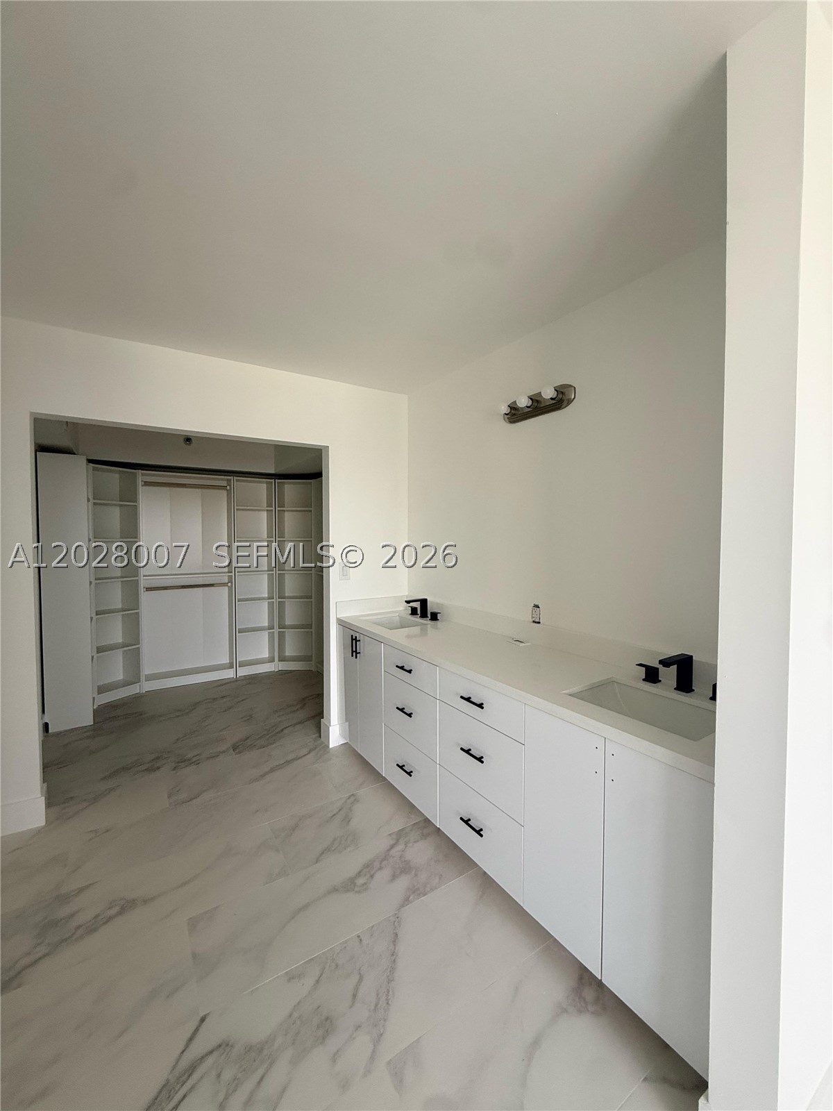 19101 Ne 36th Ct 1005 Property Photo 15