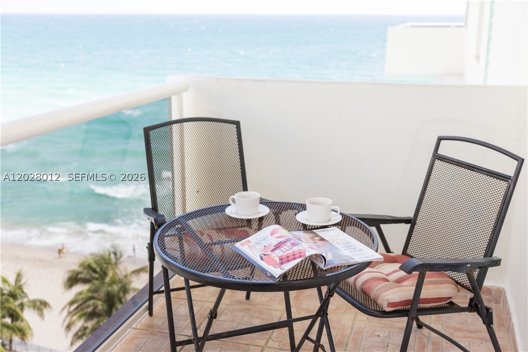 3725 S Ocean Dr 1003 Property Photo 1