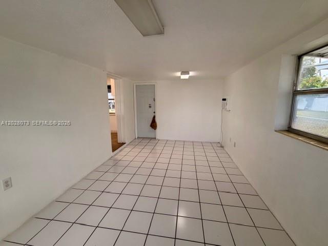 5608 Garfield St Property Photo 7