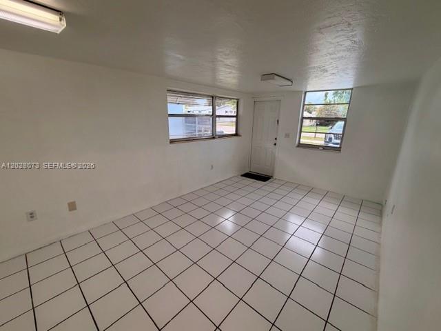 5608 Garfield St Property Photo 8