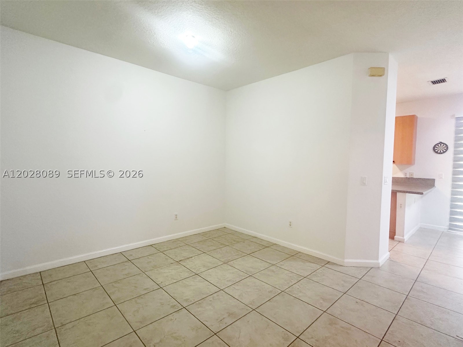 662 Ne 21st Ter Property Photo 7