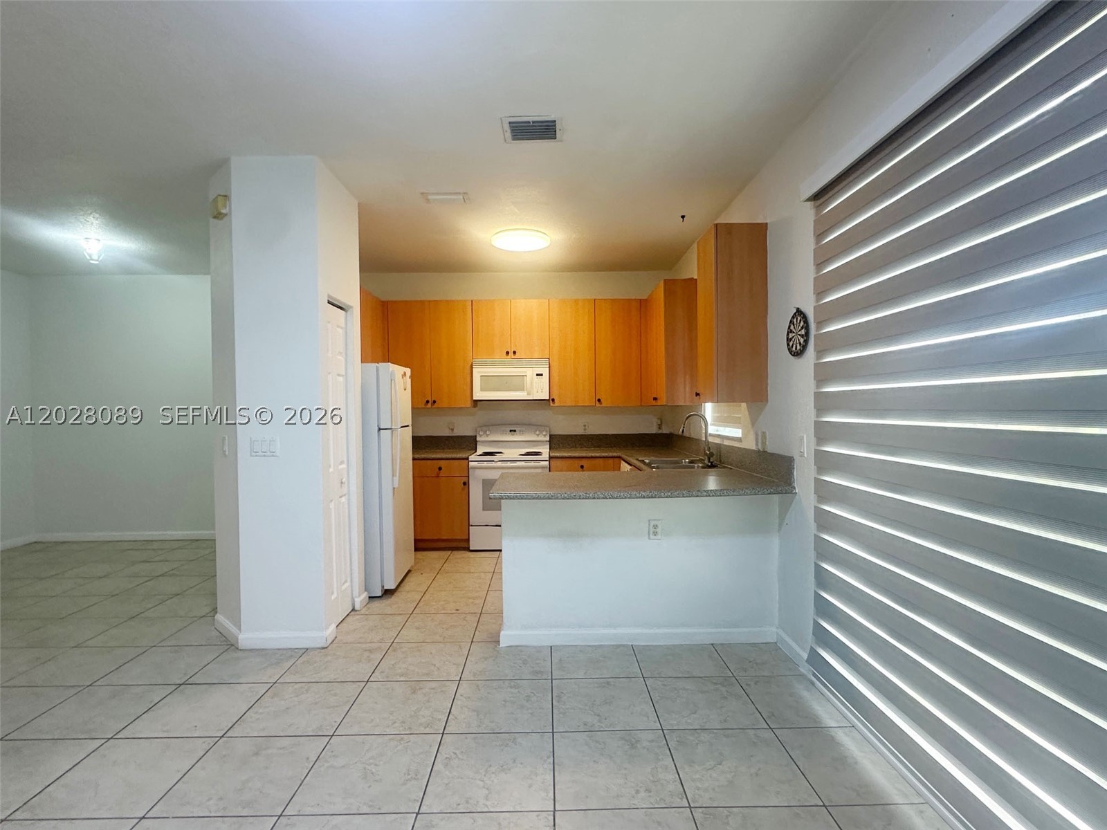 662 Ne 21st Ter Property Photo 9
