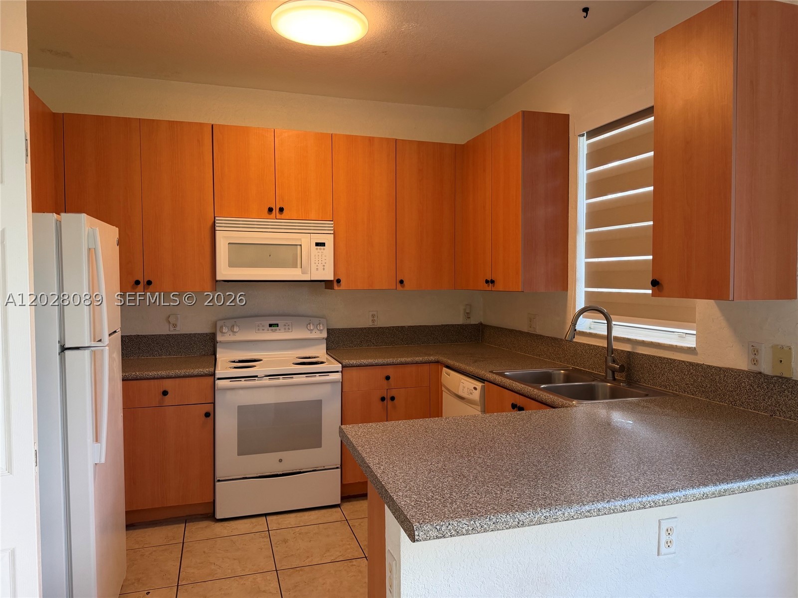 662 Ne 21st Ter Property Photo 15