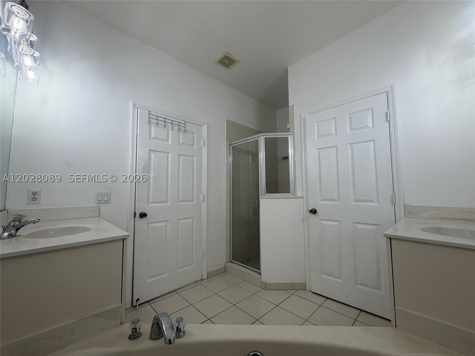 662 Ne 21st Ter Property Photo 25