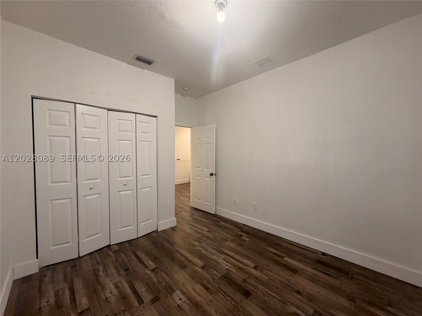 662 Ne 21st Ter Property Photo 33