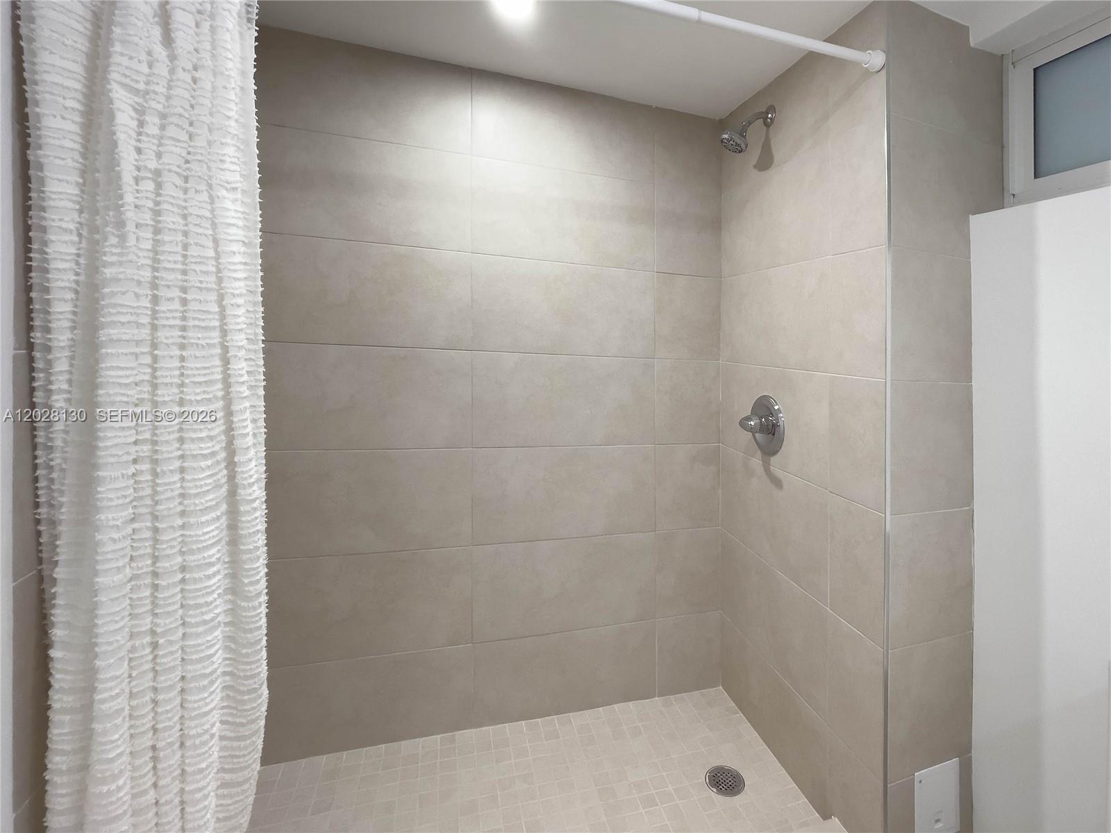 1670 Bay Rd 2d Property Photo 12
