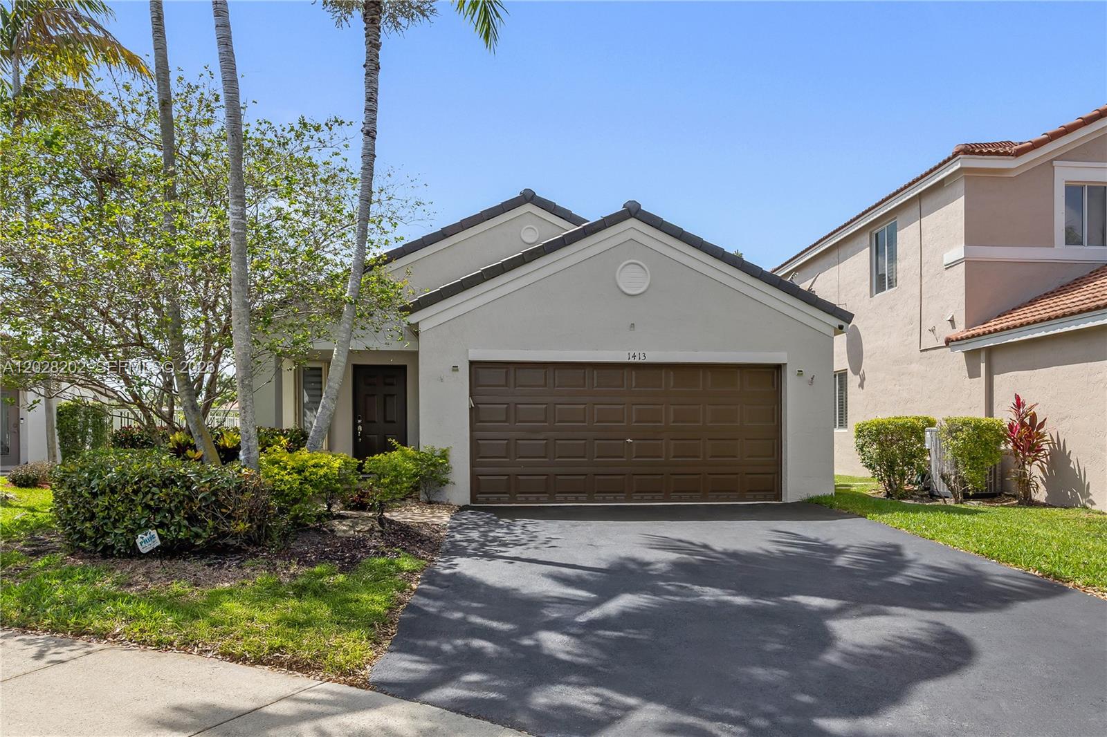 1413 Majesty Ter Property Photo 1