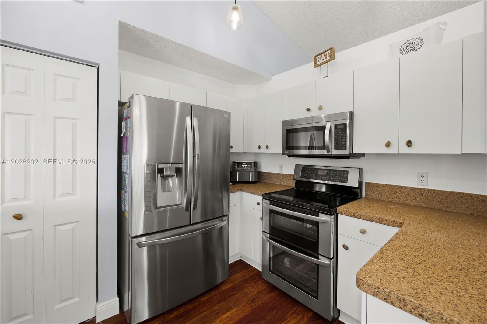 1413 Majesty Ter Property Photo 21