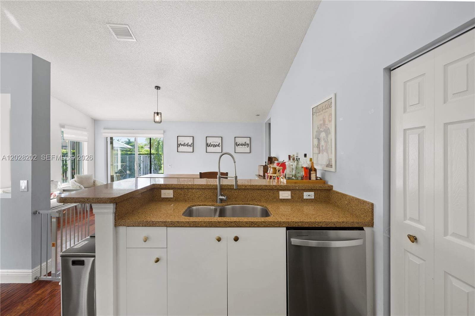 1413 Majesty Ter Property Photo 22