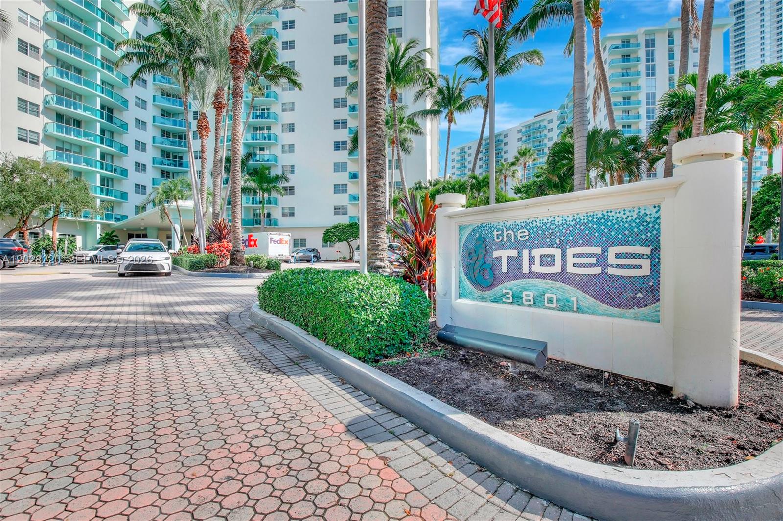 3801 S Ocean Dr 6Z Property Photo 1