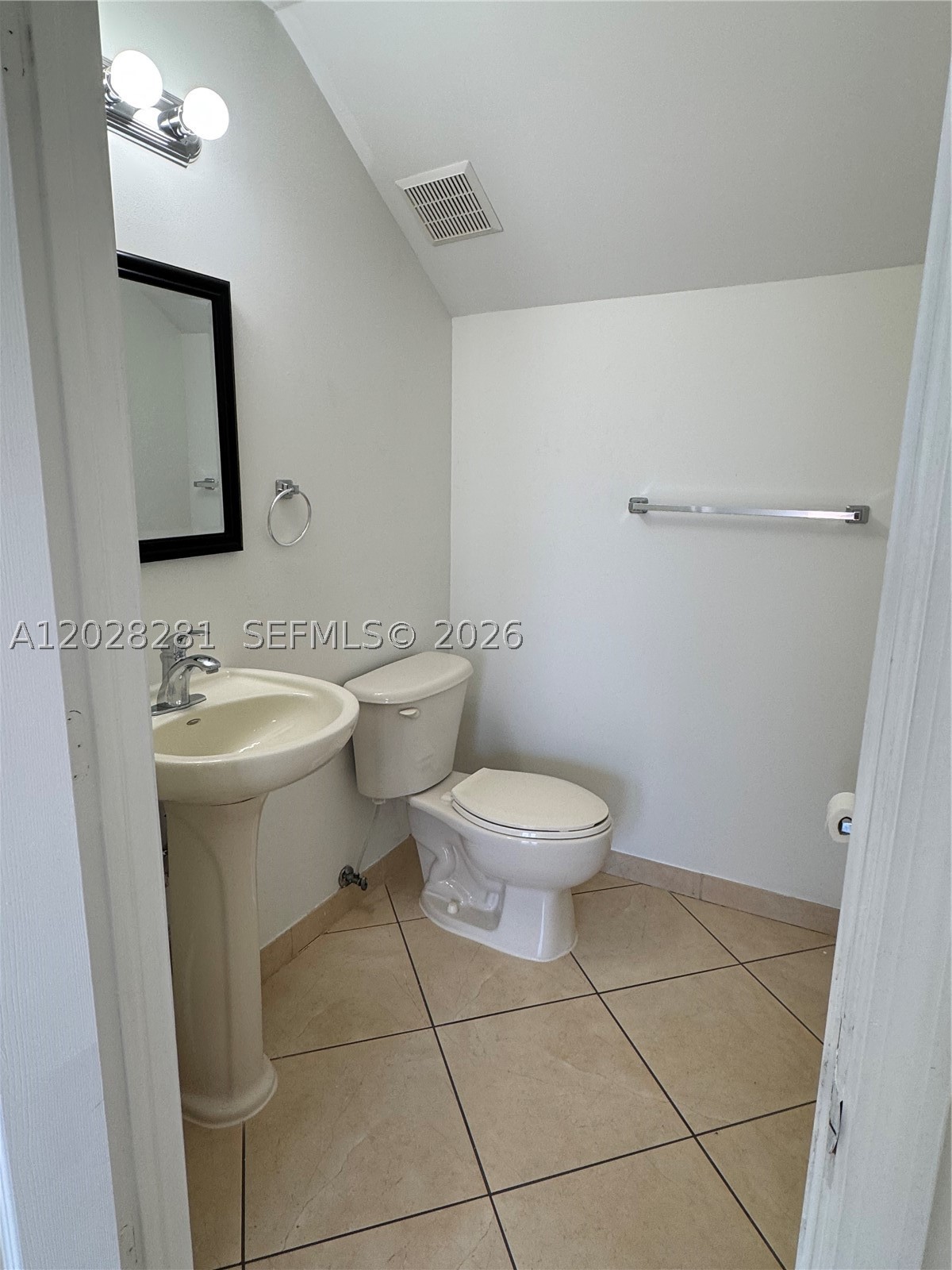 6004 Sw 8th St 2 Property Photo 27