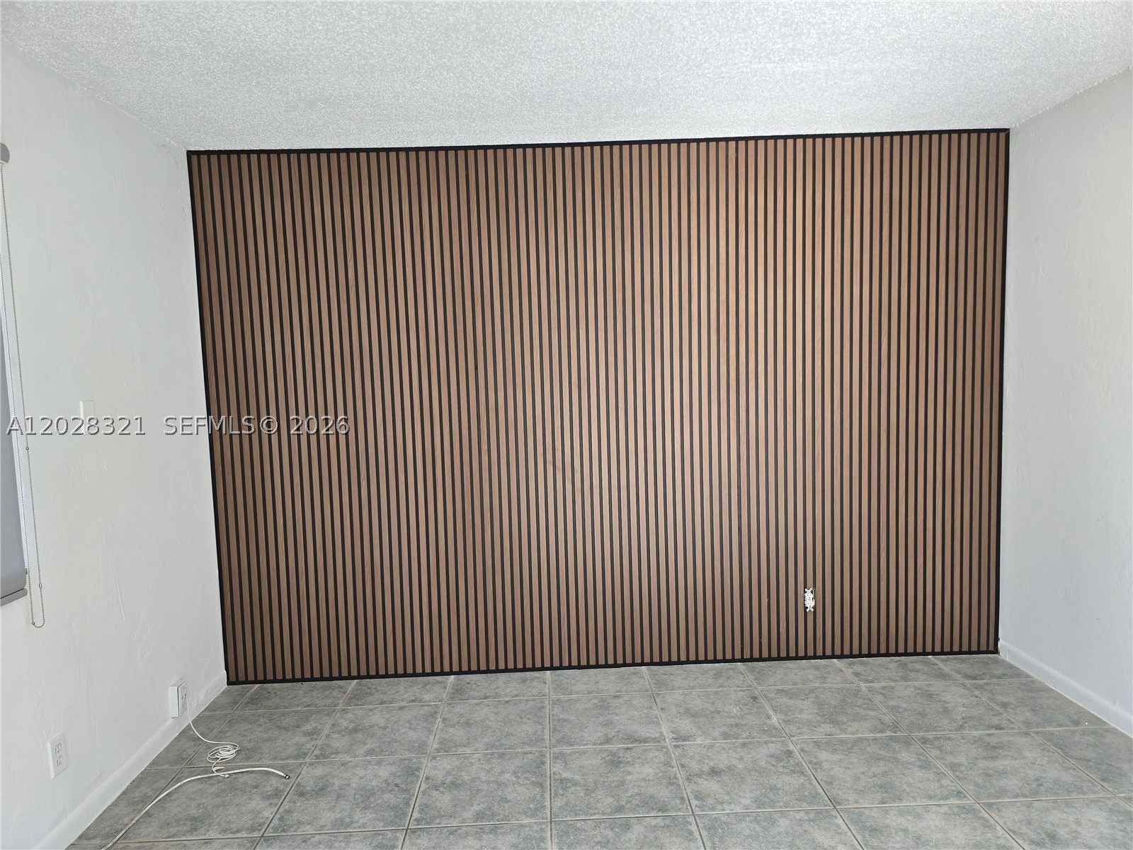 2120 Sherwood Forest Blvd 30 Property Photo 3