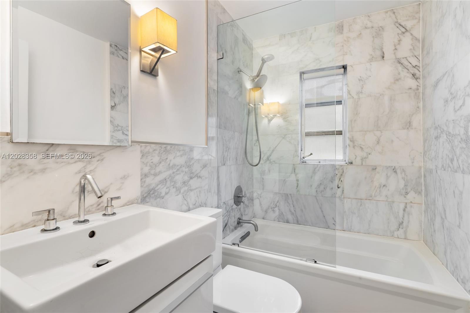 1605 Euclid Ave B1 Property Photo 10