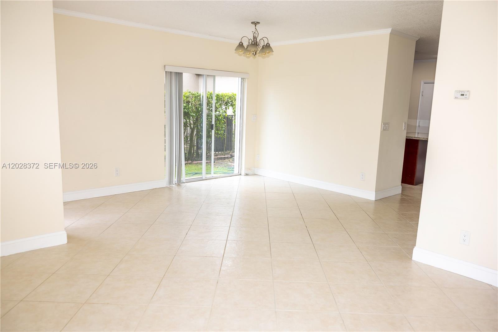 10560 Nw 57th Ct Property Photo 4