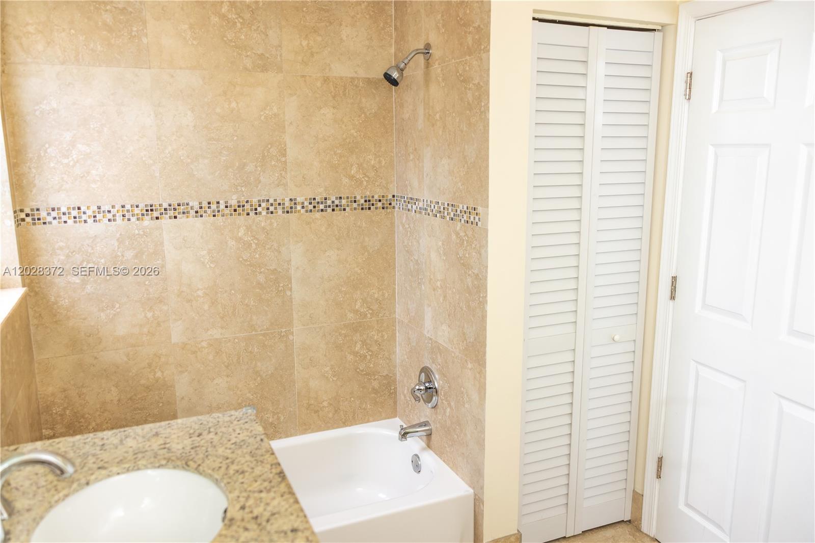 10560 Nw 57th Ct Property Photo 17
