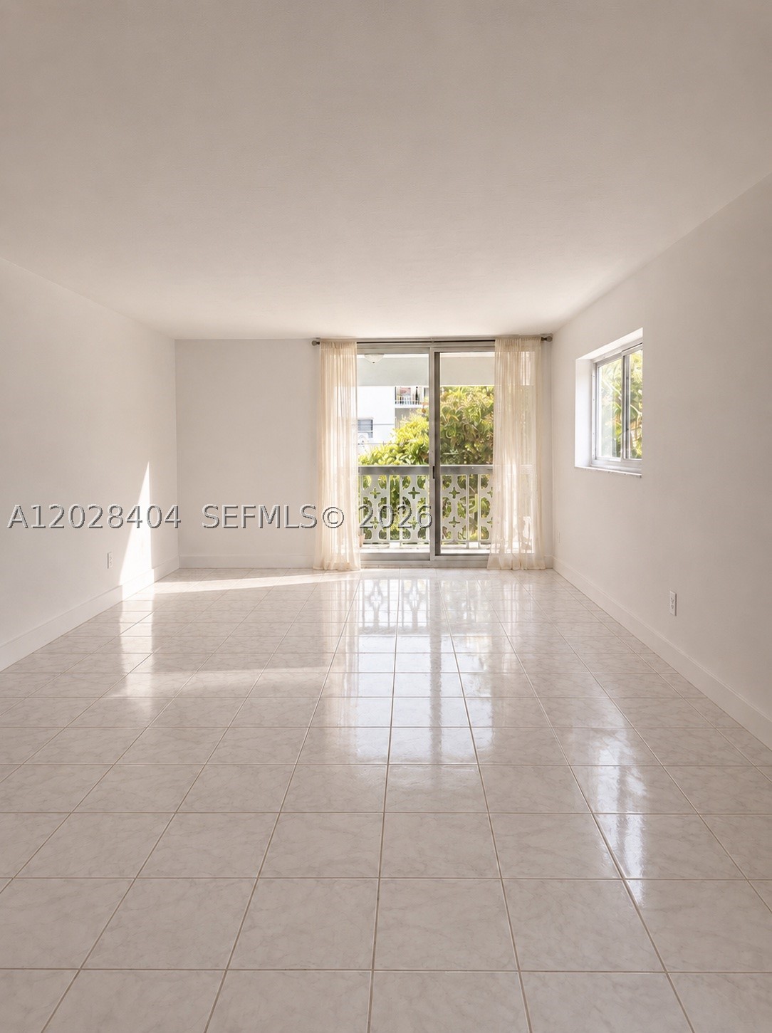 1400 Lincoln Rd 301 Property Photo 11