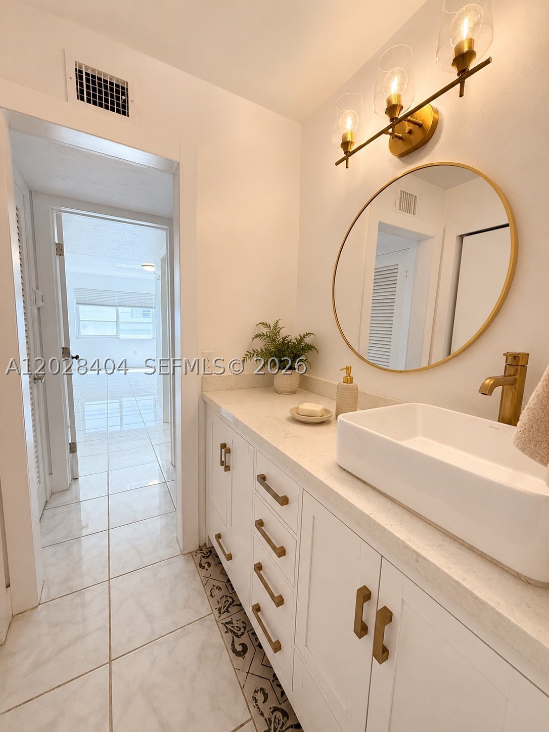 1400 Lincoln Rd 301 Property Photo 17