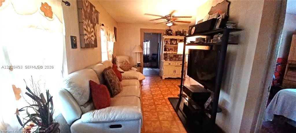 509 S Florida Ave Property Photo 7