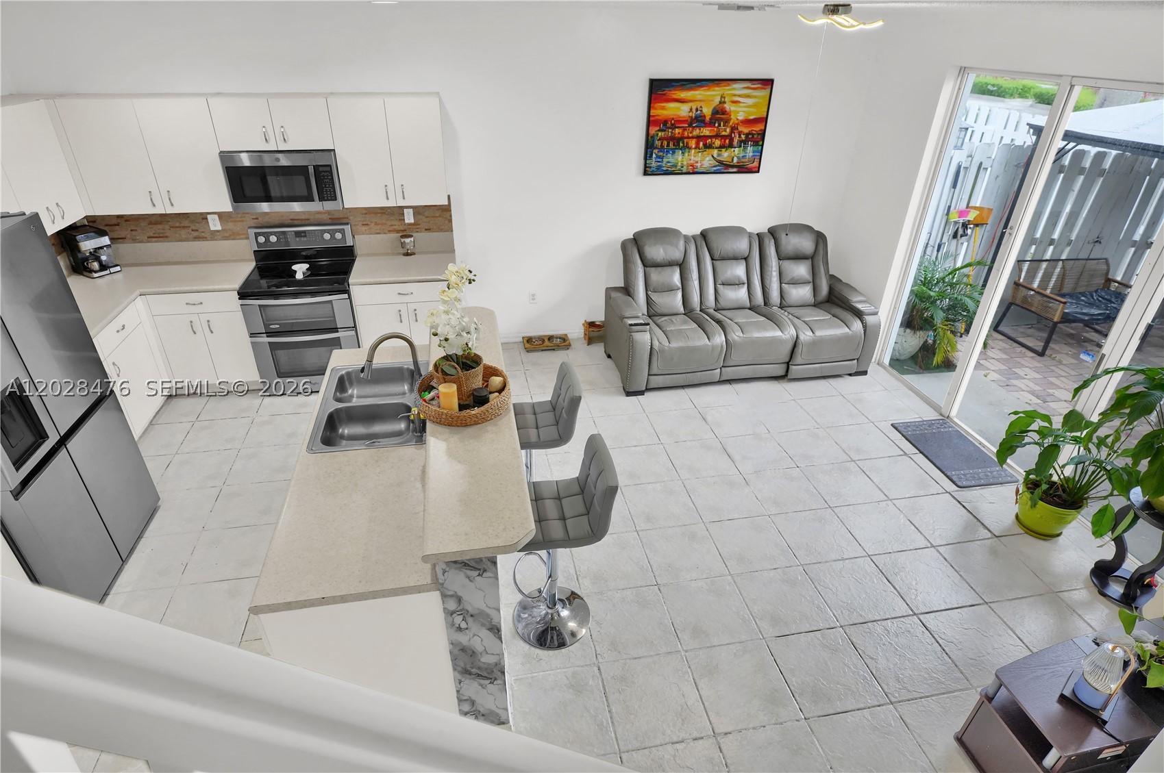 A12028476 Property Photo 5