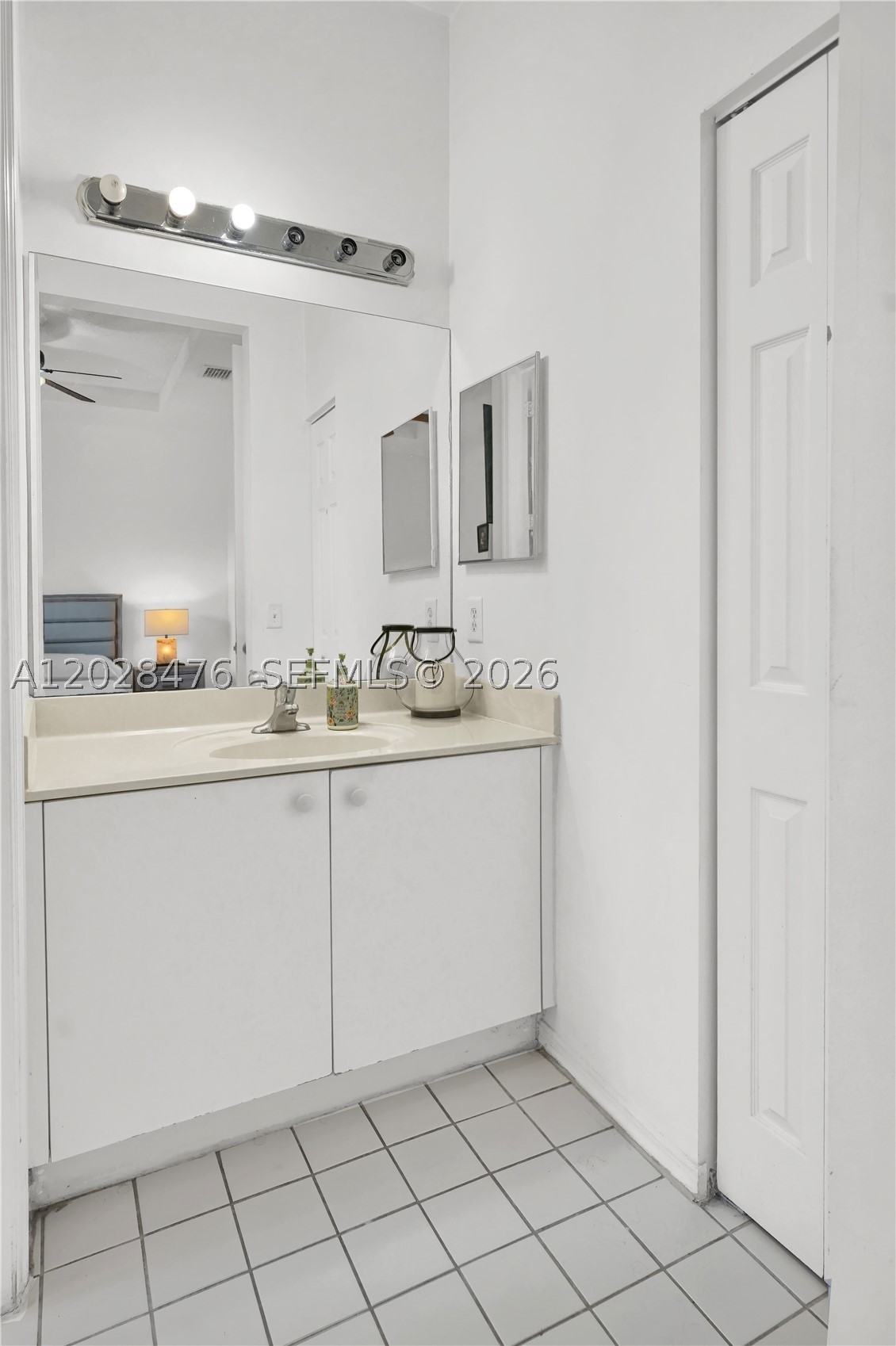 A12028476 Property Photo 15