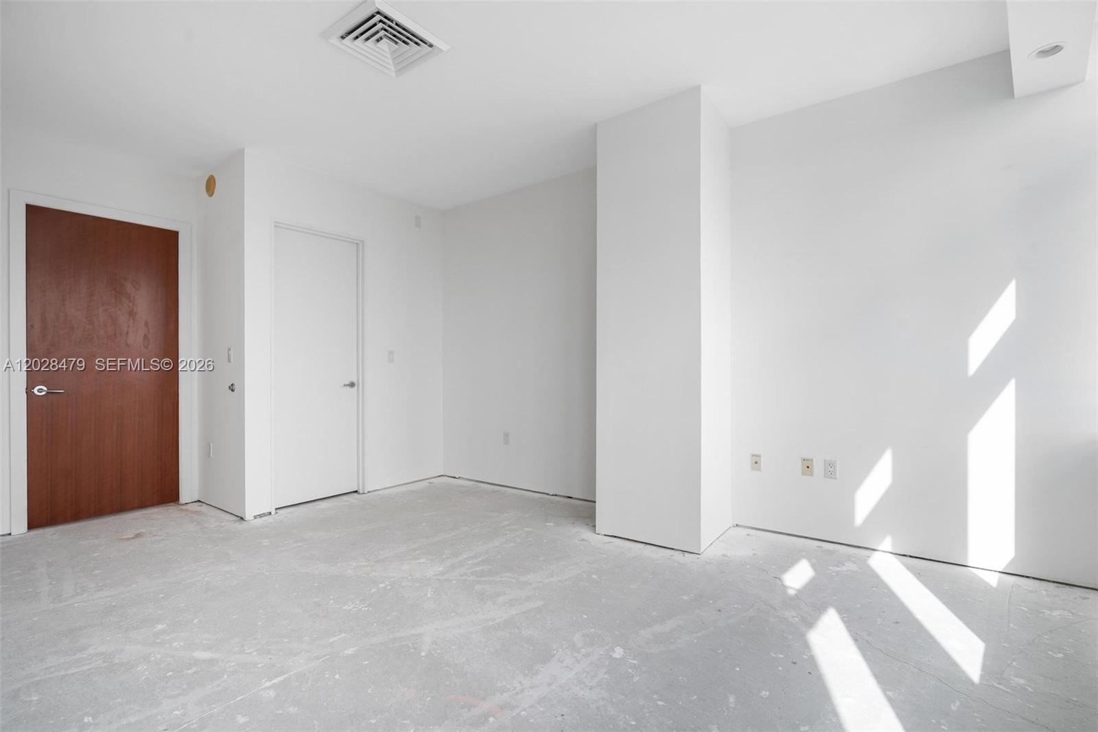 1395 Brickell Ave 3410 Property Photo 37