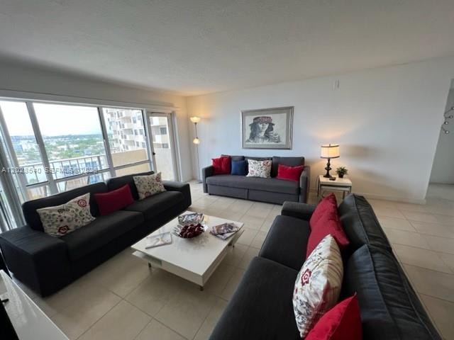 4900 N Ocean Blvd 1101 Property Photo 25