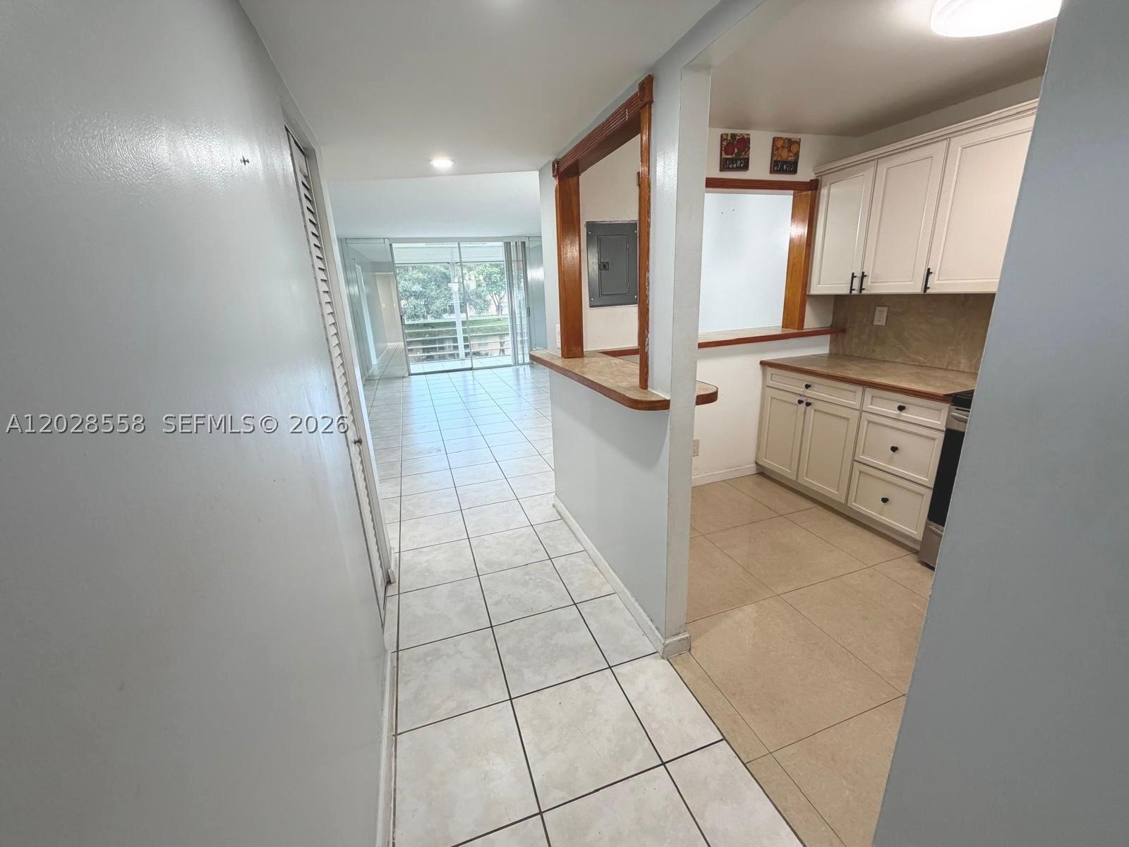 9281 Sunrise Lakes Blvd 209 Property Photo 13