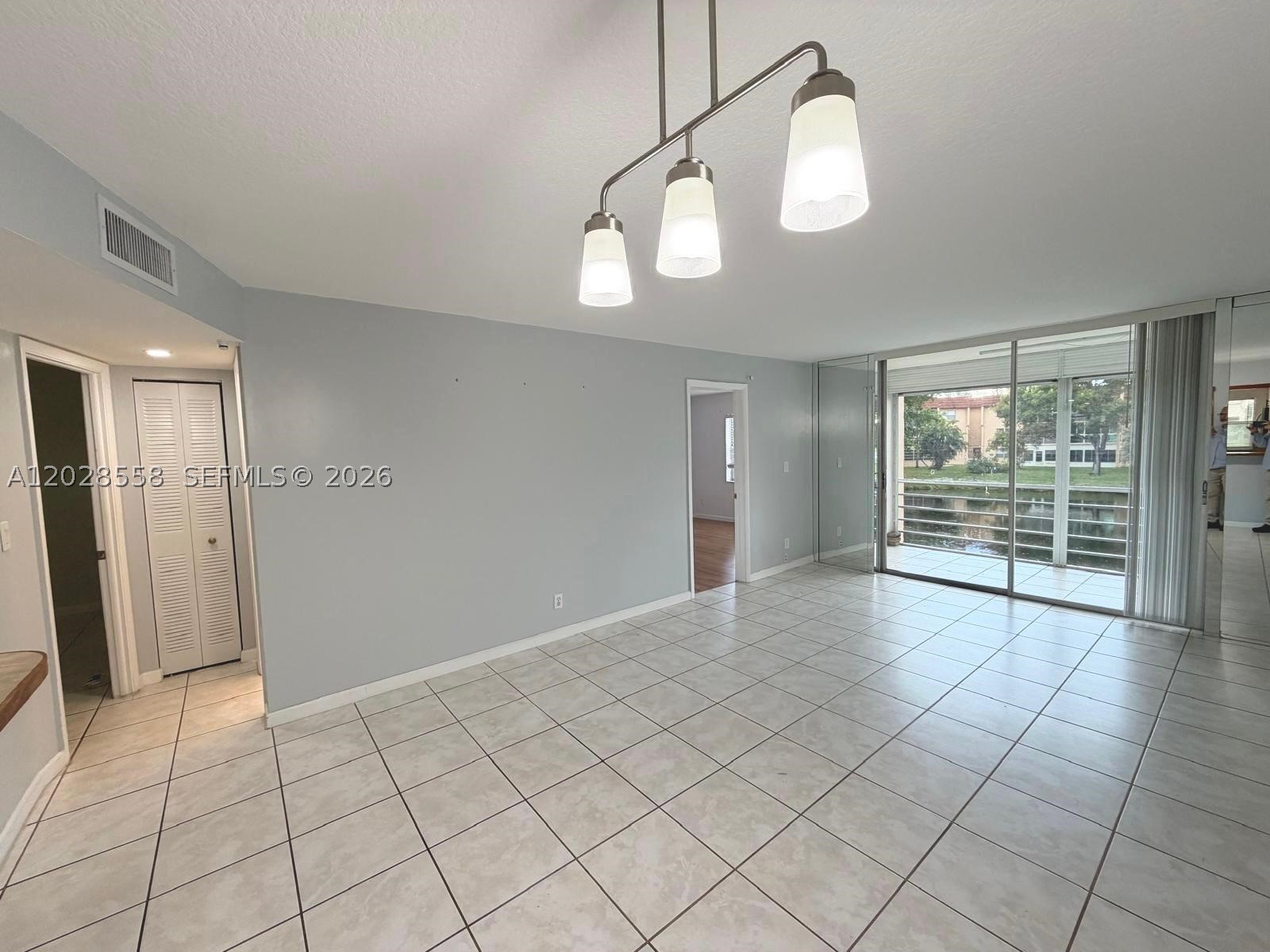9281 Sunrise Lakes Blvd 209 Property Photo 19