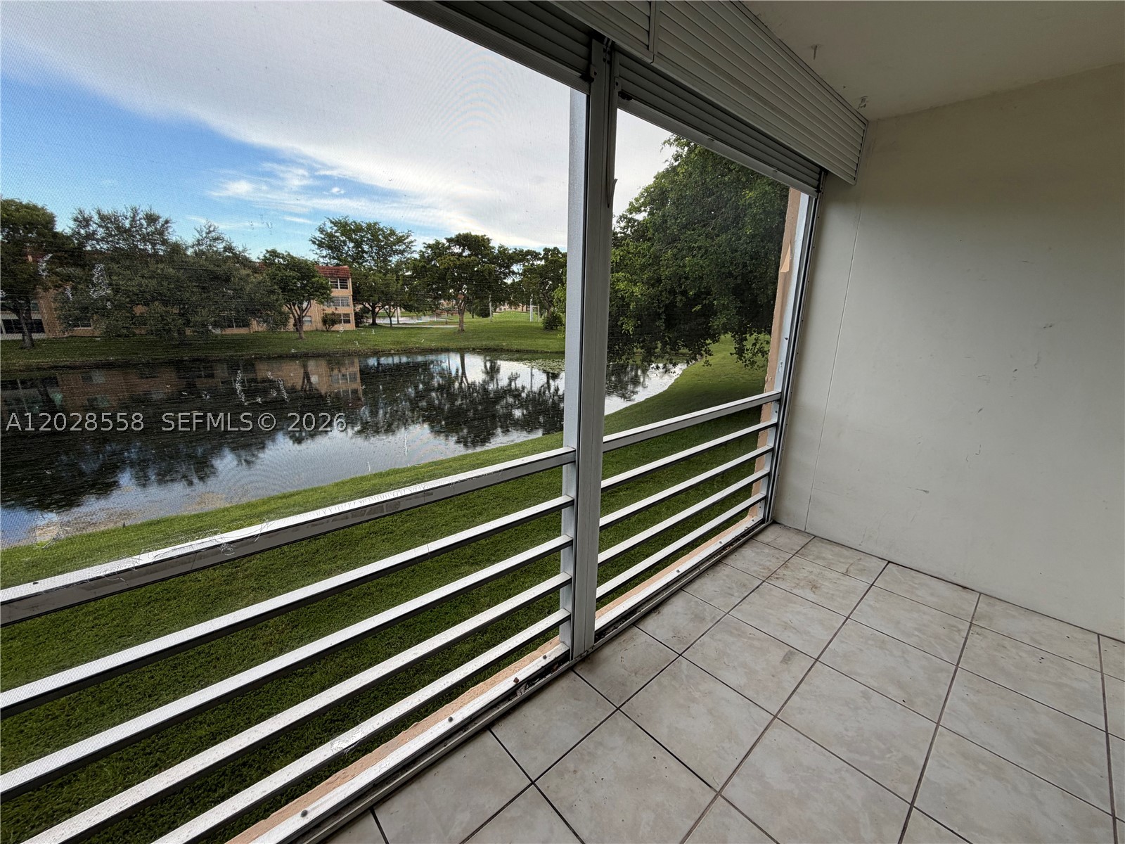 9281 Sunrise Lakes Blvd 209 Property Photo 47
