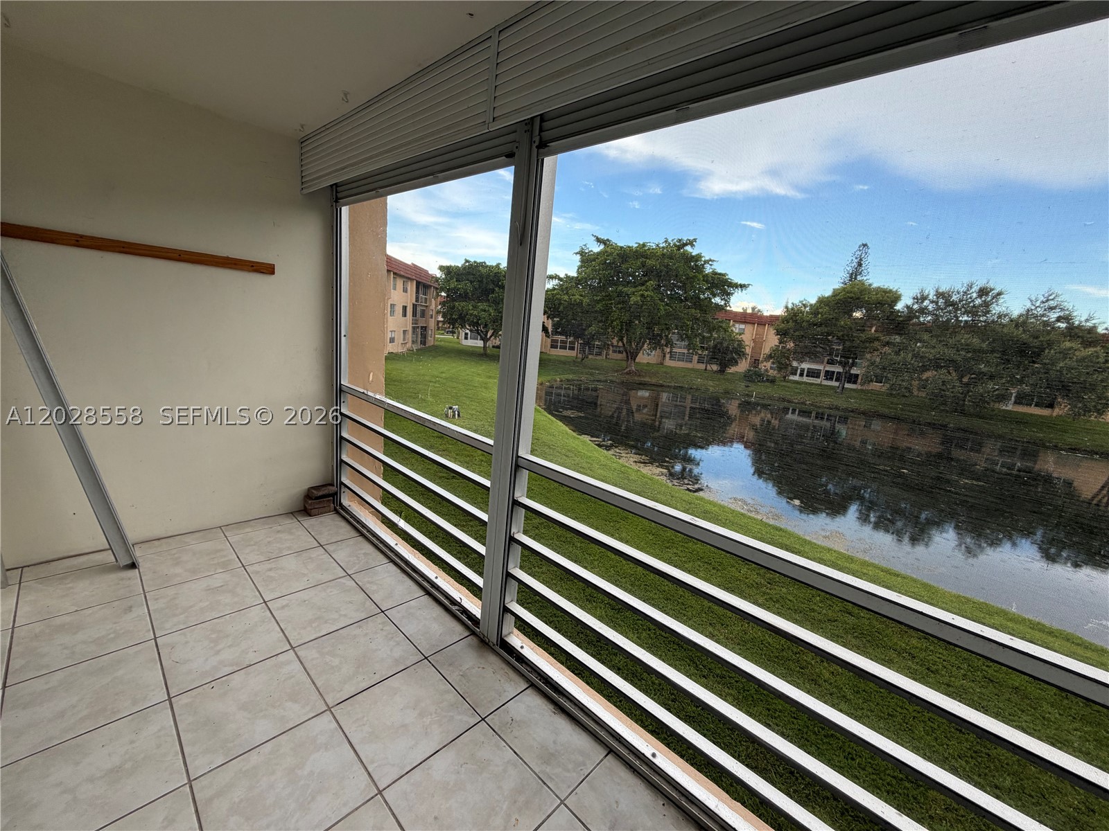 9281 Sunrise Lakes Blvd 209 Property Photo 48