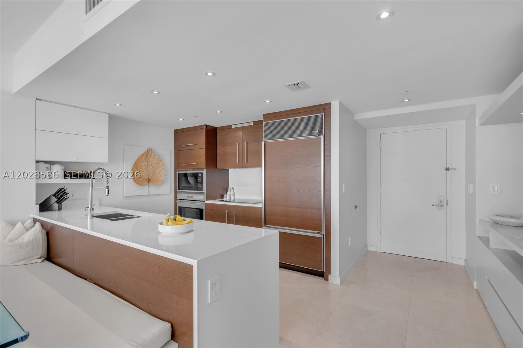 465 Brickell Ave 2703 Property Photo 9