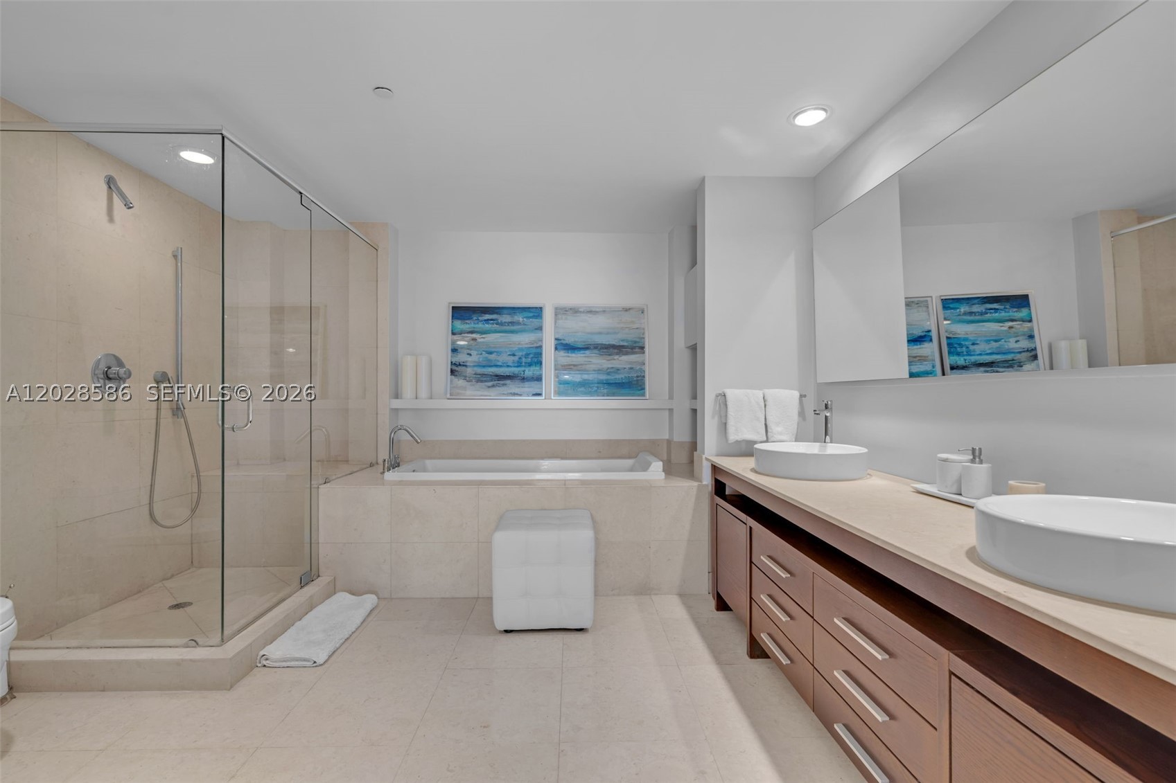 465 Brickell Ave 2703 Property Photo 21