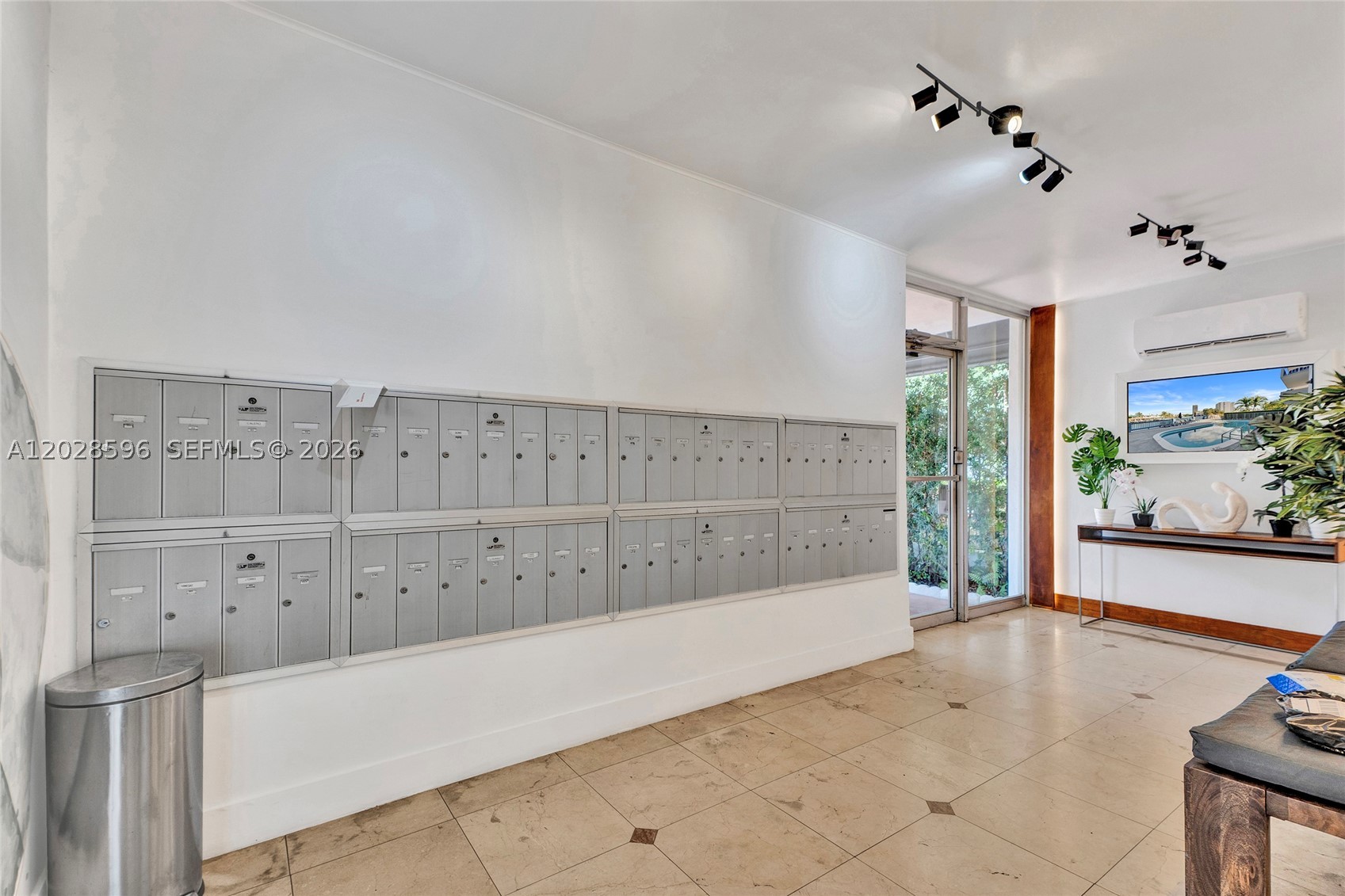 7133 Bay Dr 305 Property Photo 11