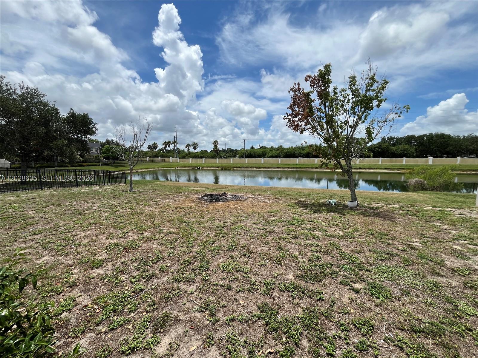 342 Star Shell Dr Property Photo 6