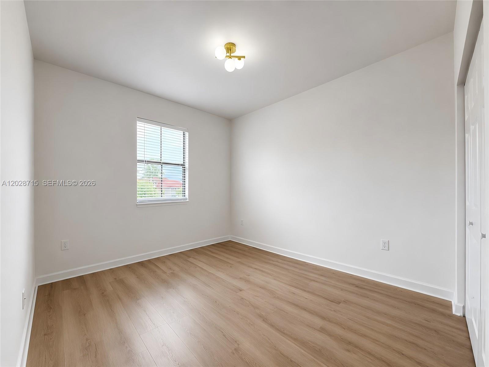 3448 W 110th Ter Property Photo 18