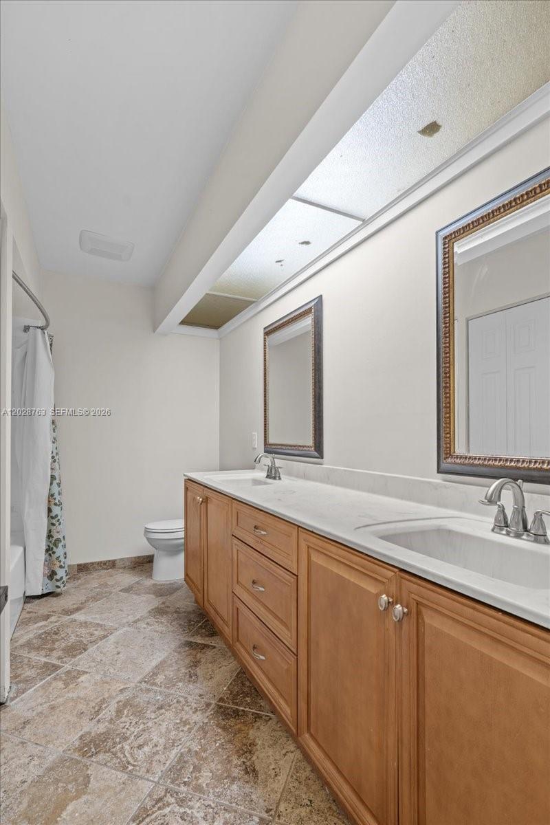 1571 Nw 20th St Property Photo 35