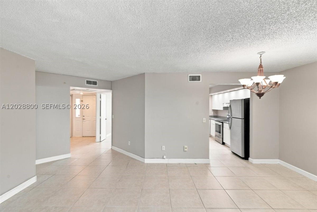 2607 Se 21st Ct 104-a Property Photo 13