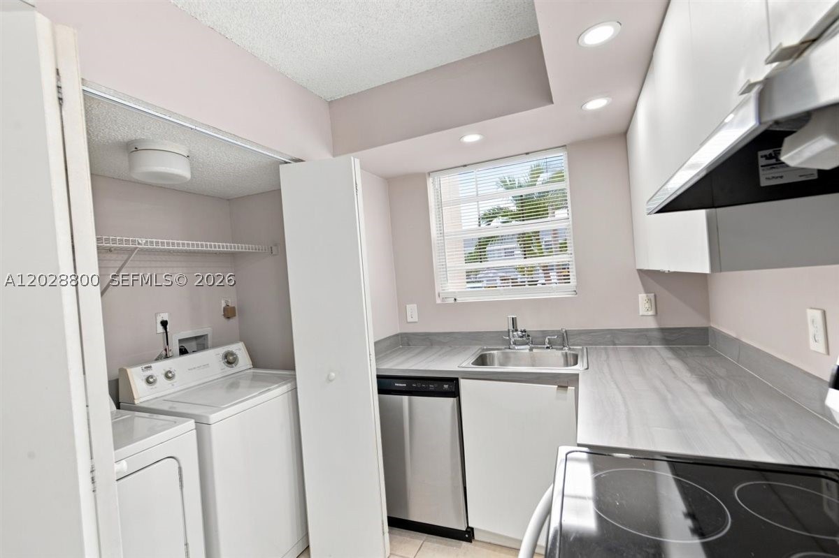2607 Se 21st Ct 104-a Property Photo 17