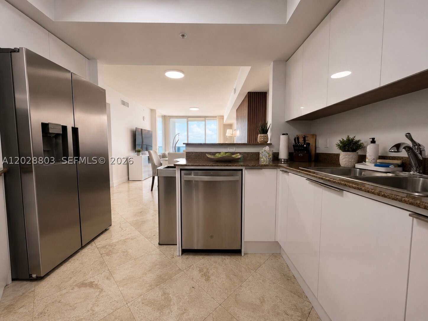 16699 Collins Ave 2301 Property Photo 7