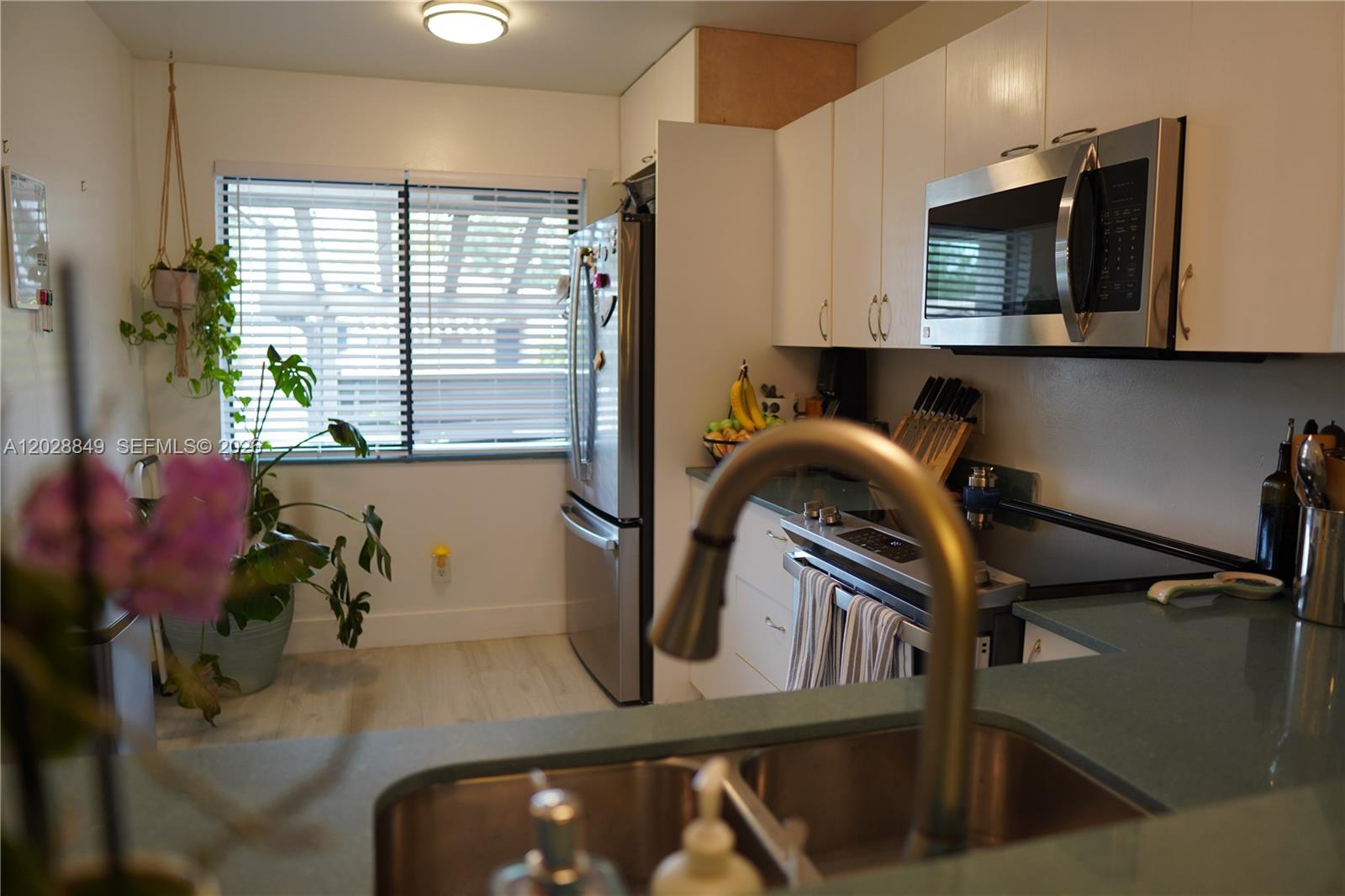 453 Lakeview Dr 2 Property Photo 13