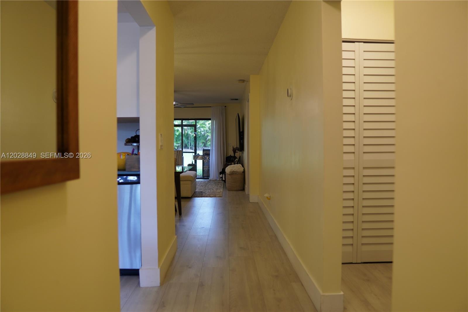 453 Lakeview Dr 2 Property Photo 26